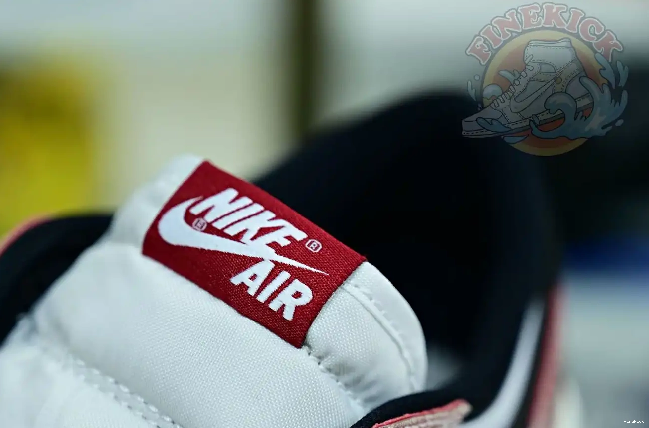 Trophy Air x Jordan1 Jordan OG Room Low 0525